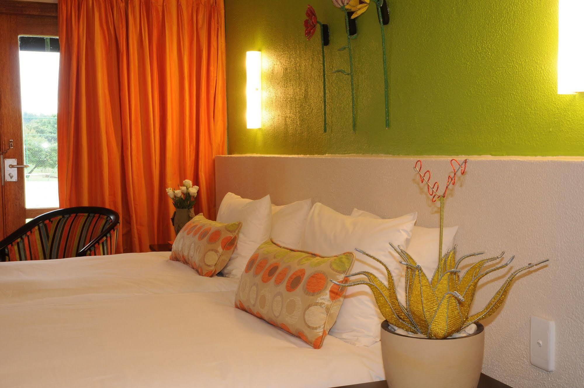 Protea Hotel Winkler وايت ريفر المظهر الخارجي الصورة
