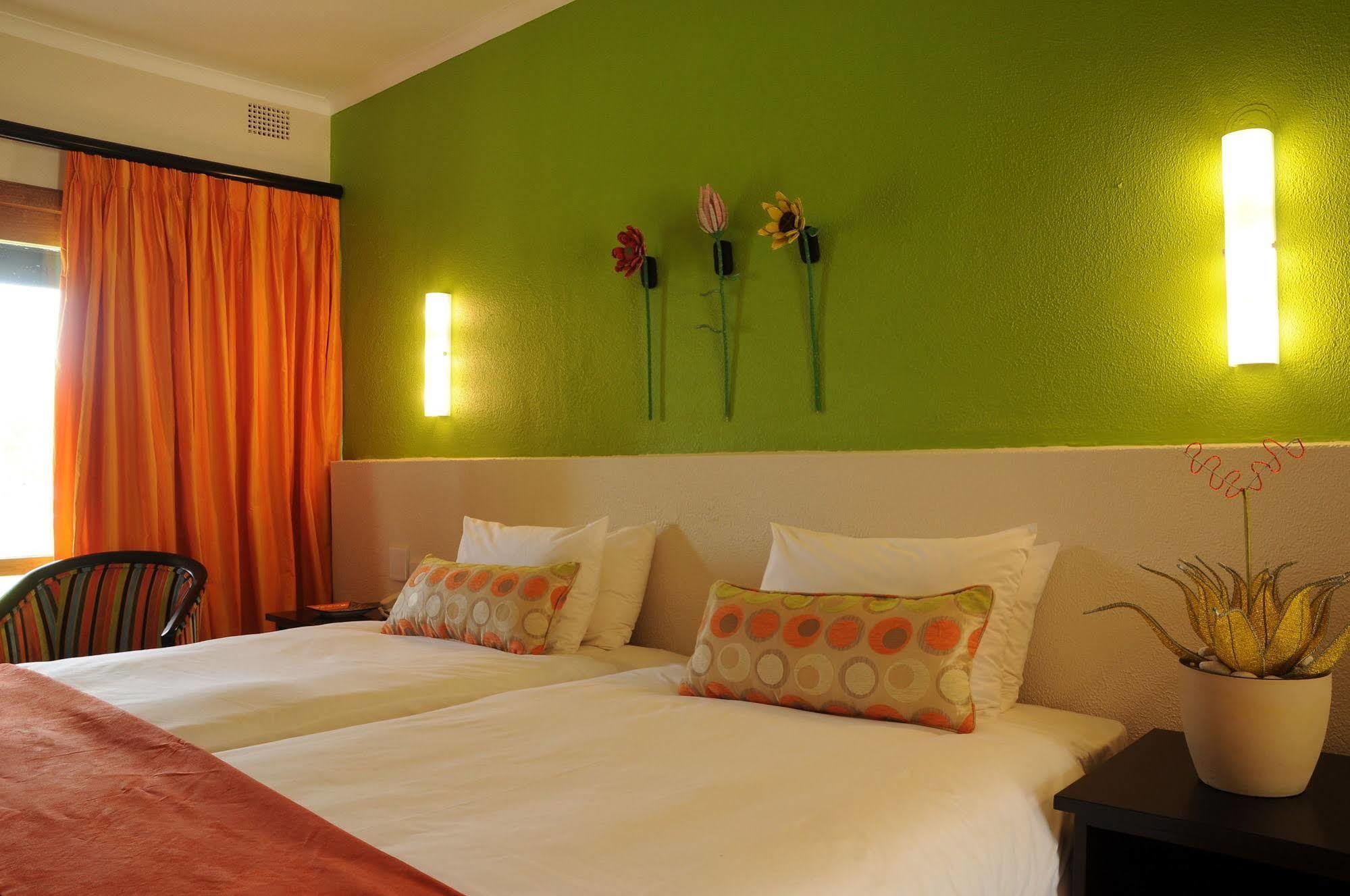 Protea Hotel Winkler وايت ريفر المظهر الخارجي الصورة