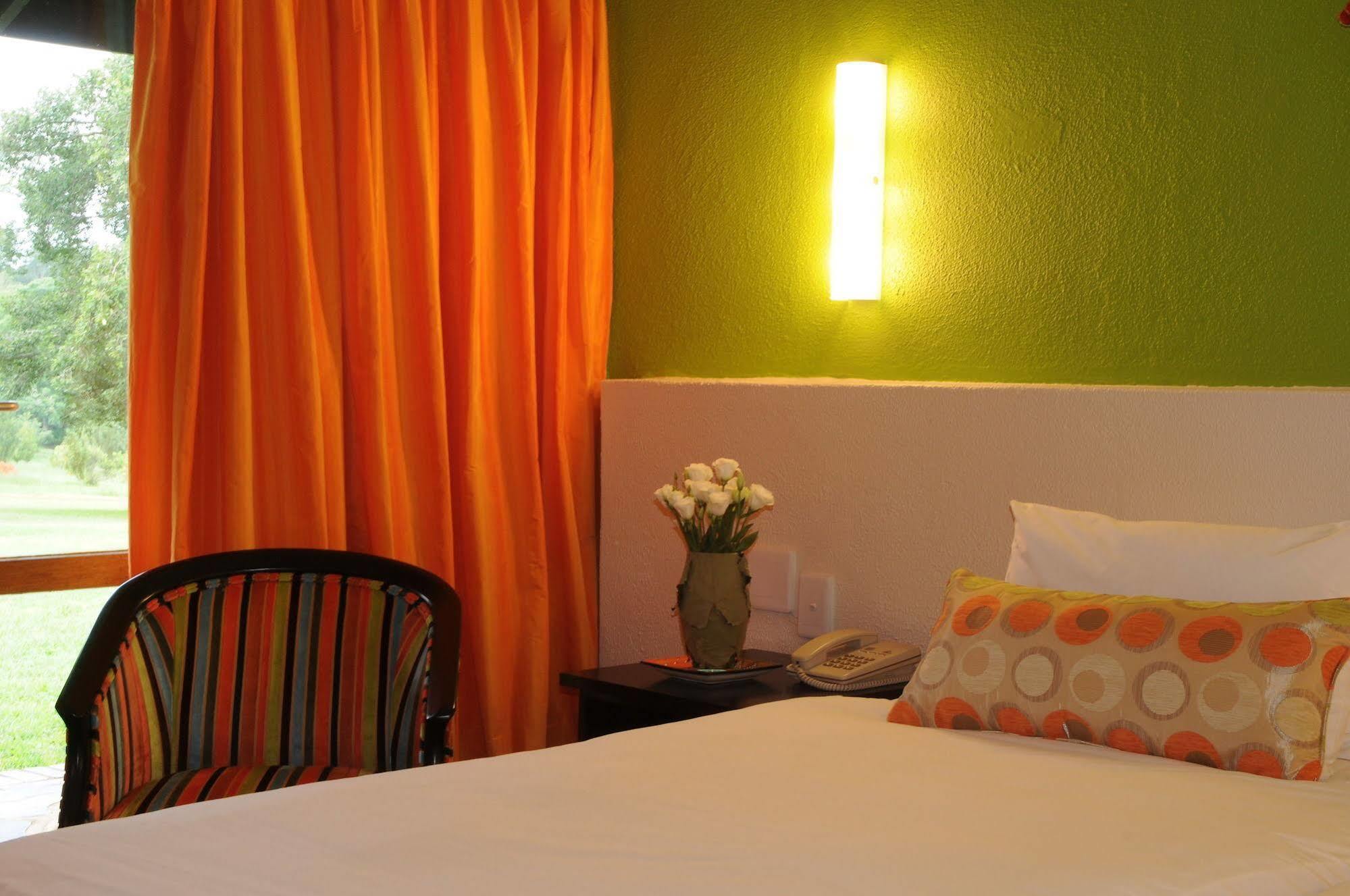 Protea Hotel Winkler وايت ريفر المظهر الخارجي الصورة