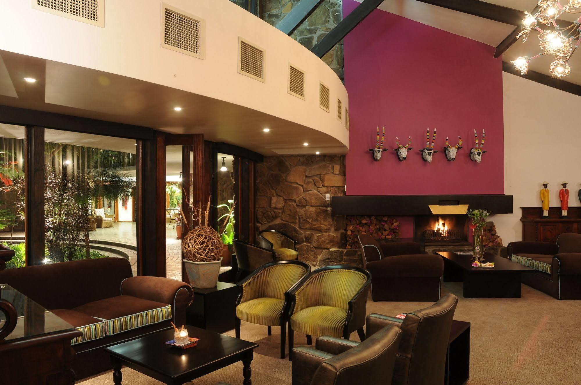 Protea Hotel Winkler وايت ريفر المظهر الخارجي الصورة